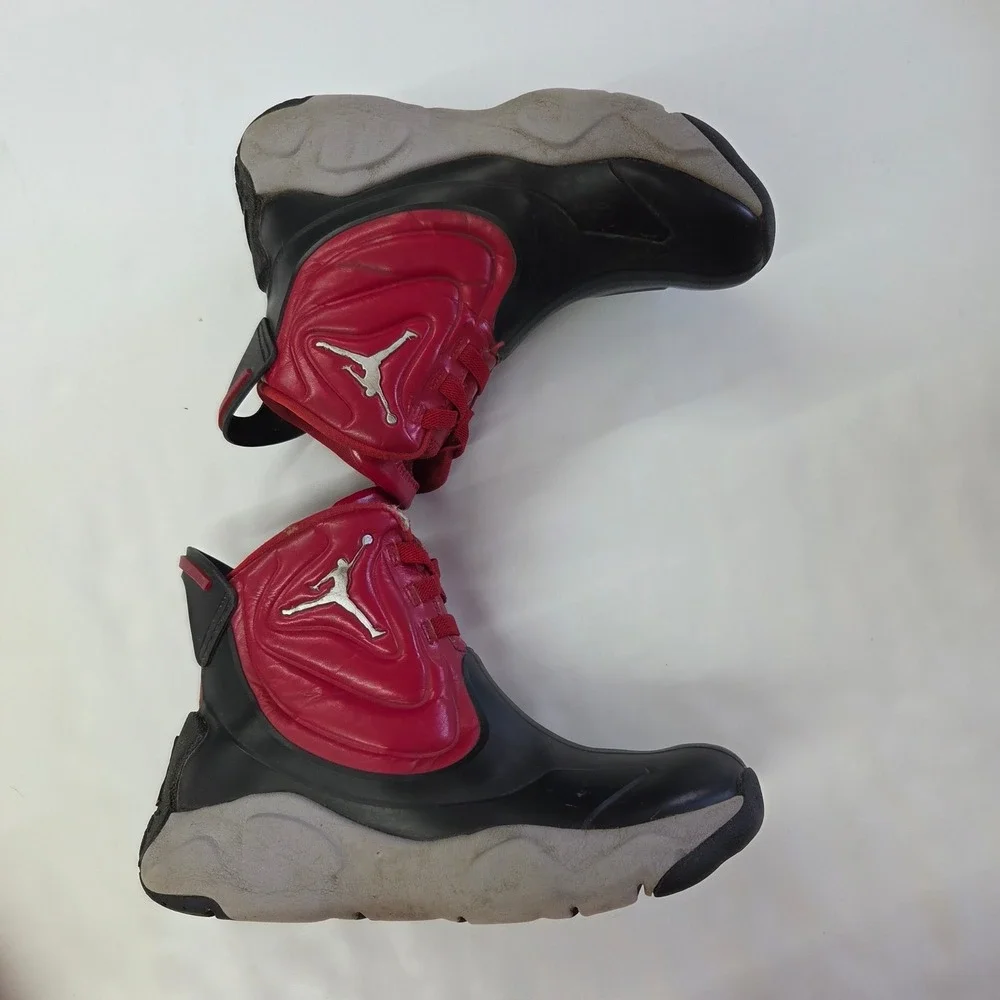 Jordan‎ Drip 23 Rain Boots Kids Size 2Y Black Red Waterproof CT5798-006 Jumpman